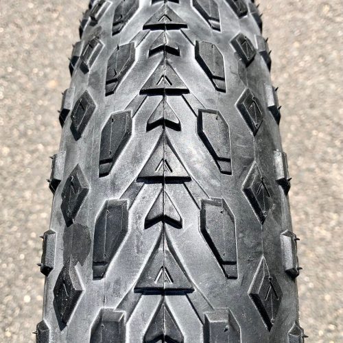 Mission Command tire skinwall 204 20x4 Fatbike 4