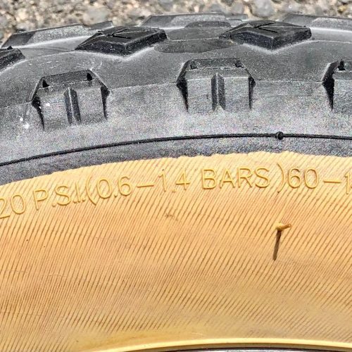 Mission Command tire skinwall 204 20x4 Fatbike 6