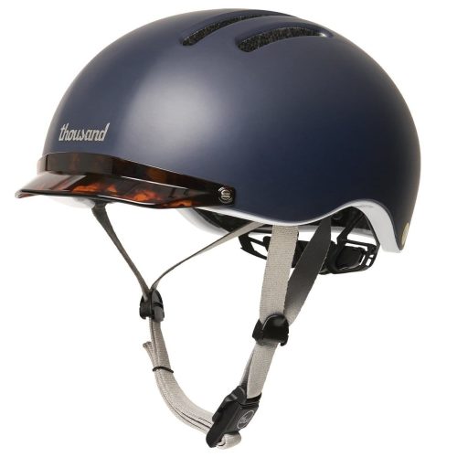 blue MIPS helmet 005 2000x 552e90ab 4ff9 4445 b93e f4ada41180b2